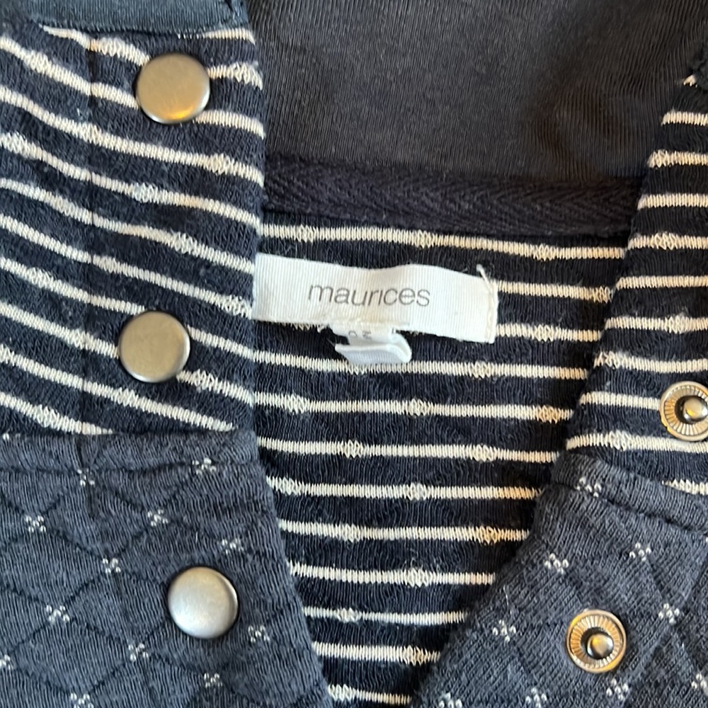 Maurice’s pullover - Picture 2 of 4